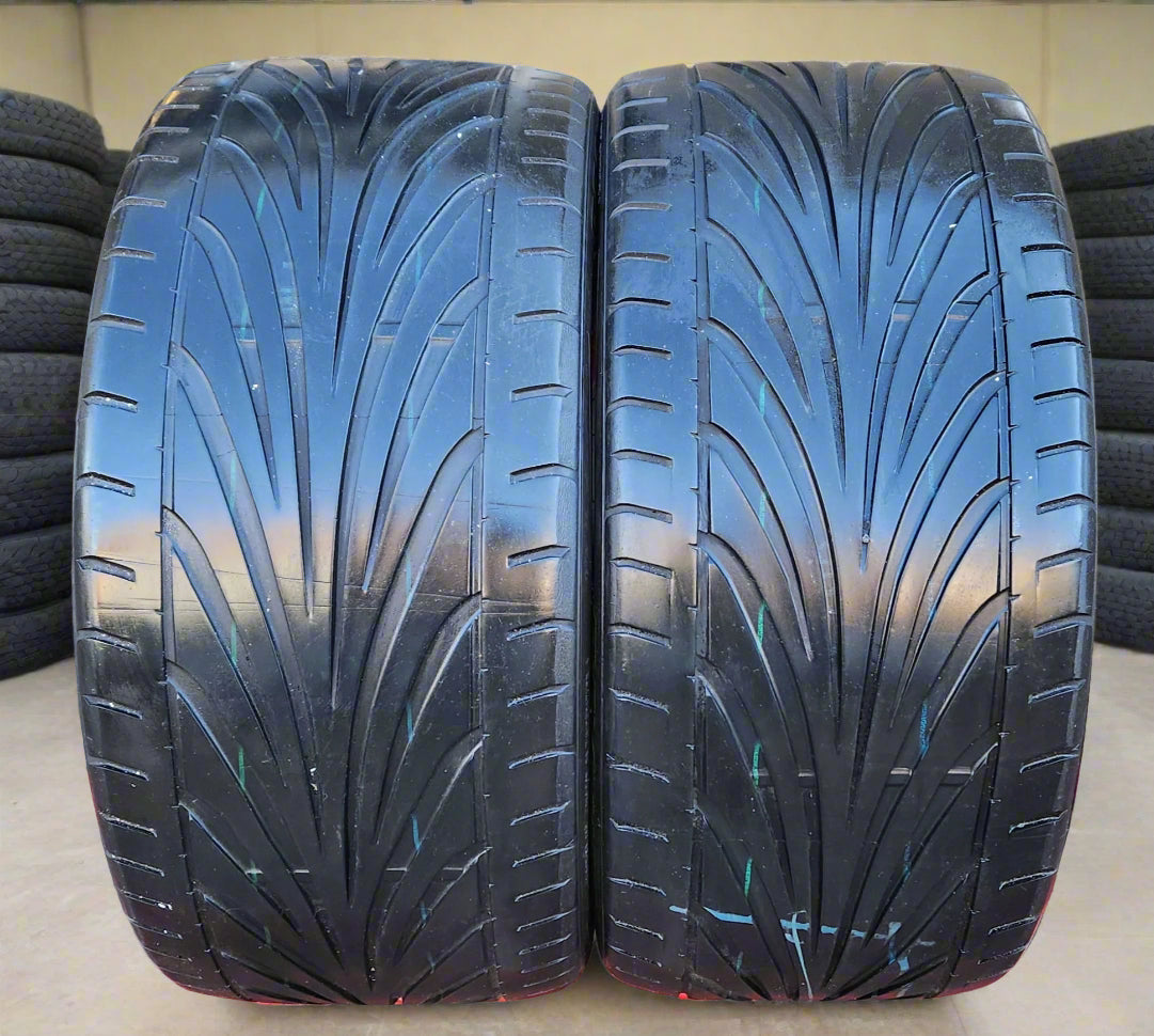 Toyo Proxes T1-R 285/35/19 Semi Slick Trackday Tyres (PAIR)