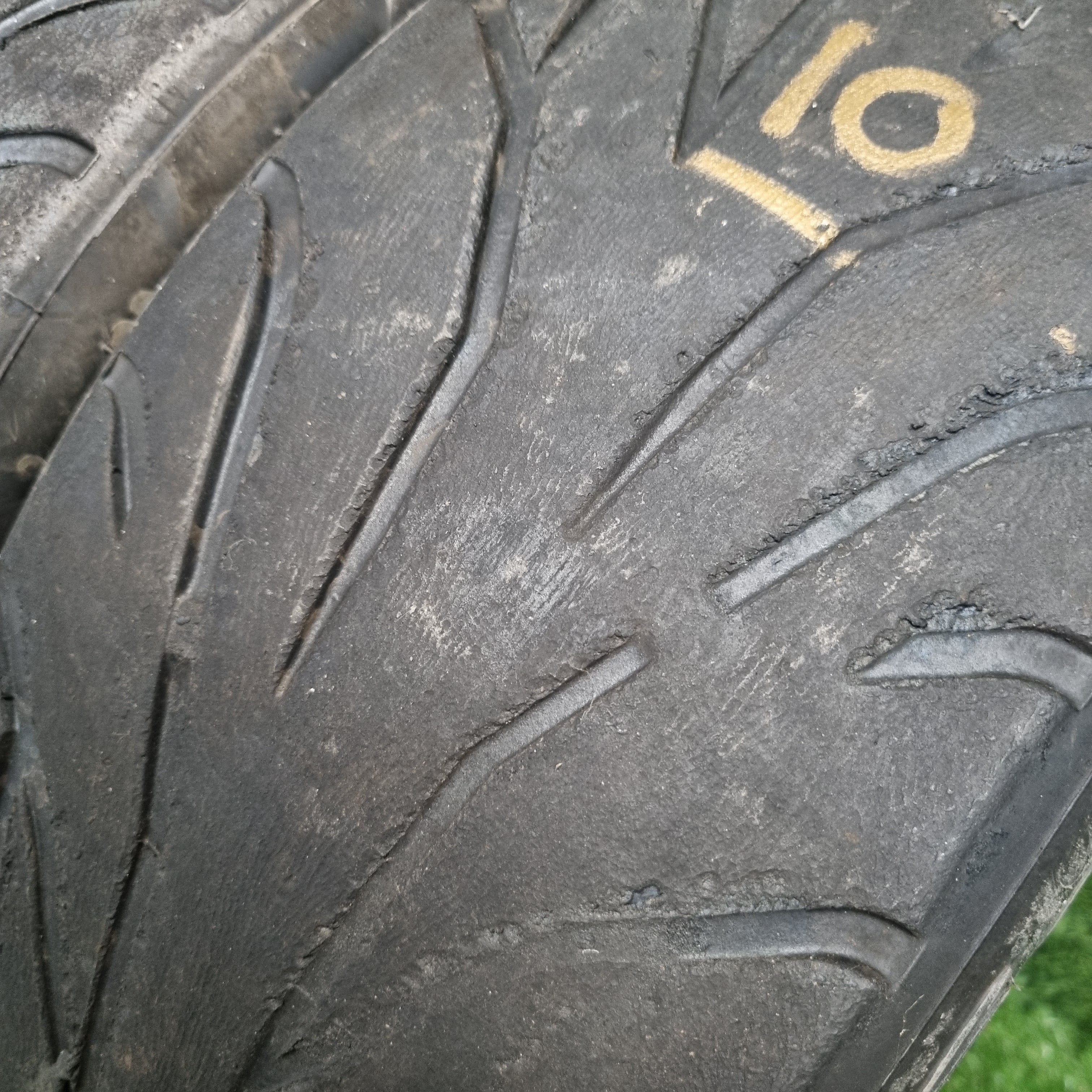 Avon ZZS 185 55 R13 Semi Slick Road Legal Trackday tyres PAIR 10